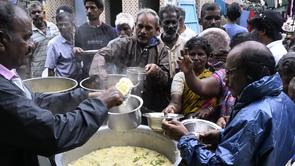 Chennai rains: Food to be provided free of cost at Amma Canteens on October 16 and 17